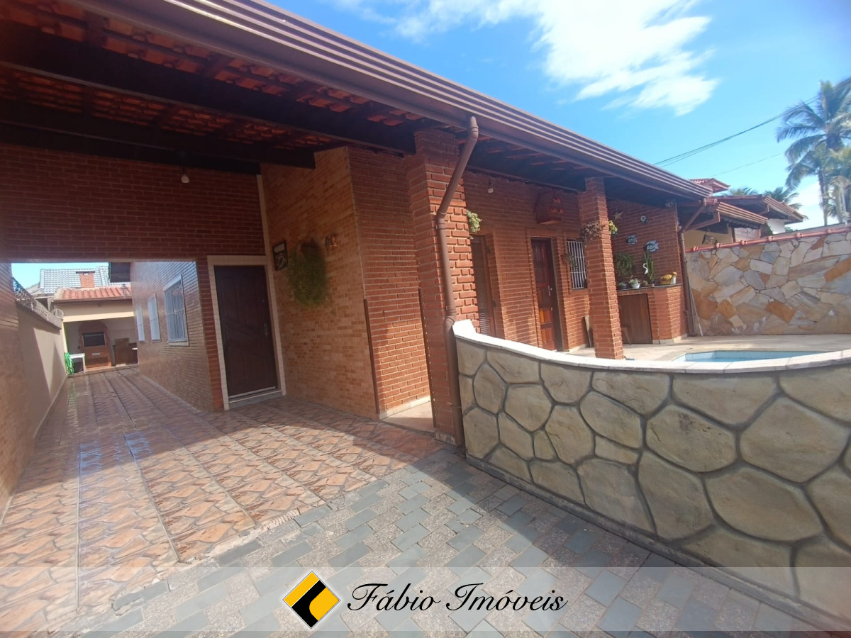 Casa com Piscina e mobiliada em Bairro Nobre! – Foto 3