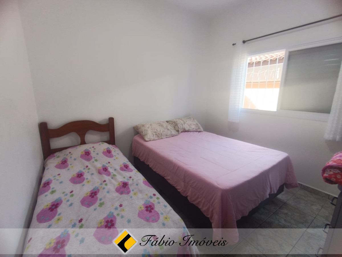 Casa com Piscina e mobiliada em Bairro Nobre! – Foto 13