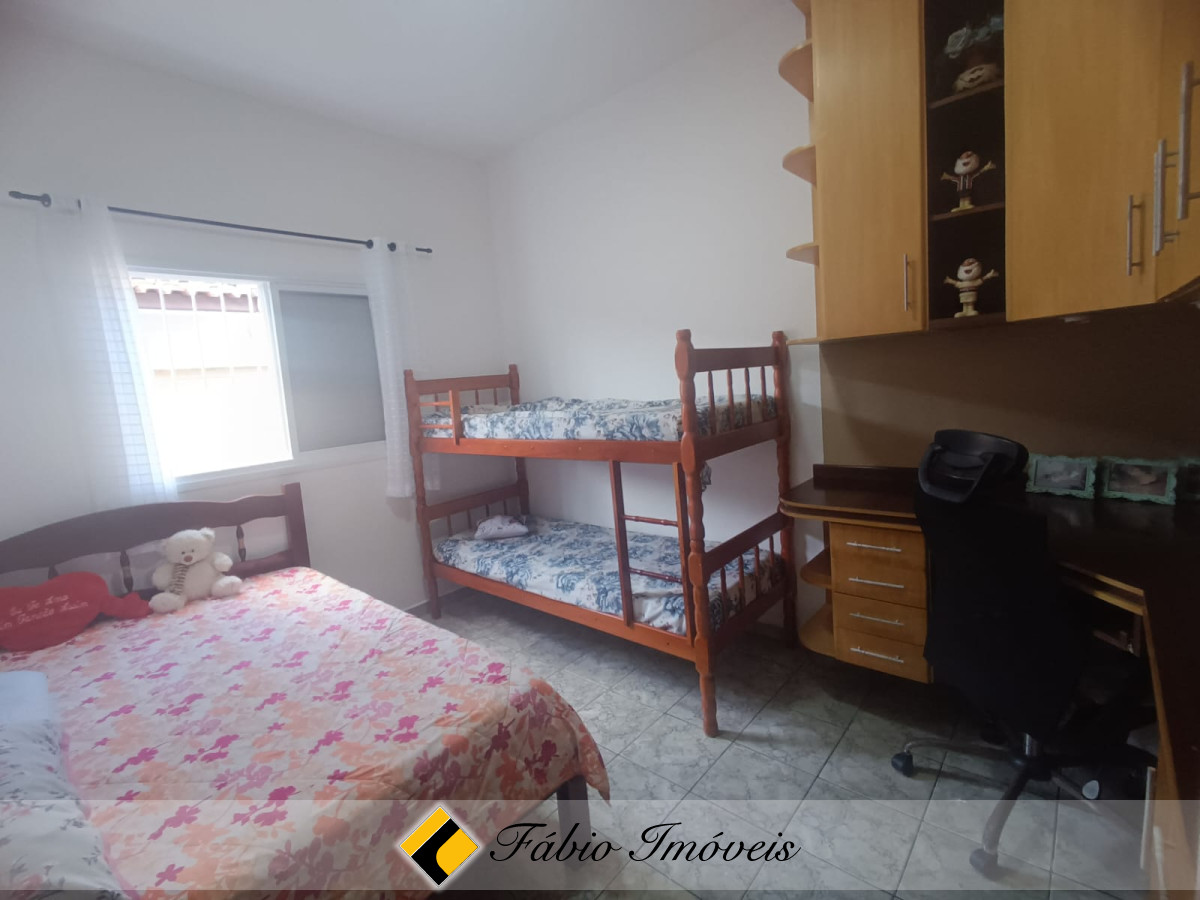 Casa com Piscina e mobiliada em Bairro Nobre! – Foto 15