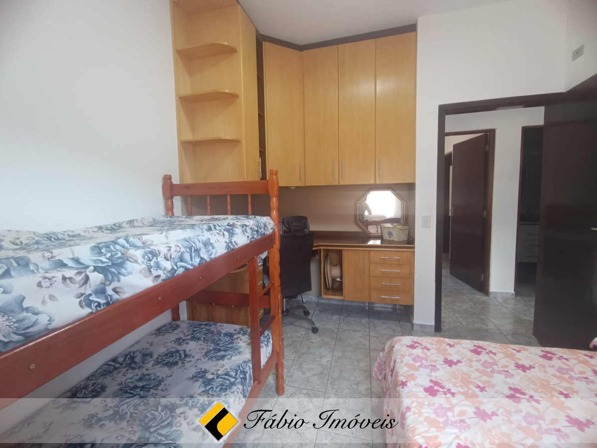 Casa com Piscina e mobiliada em Bairro Nobre! – Foto 16