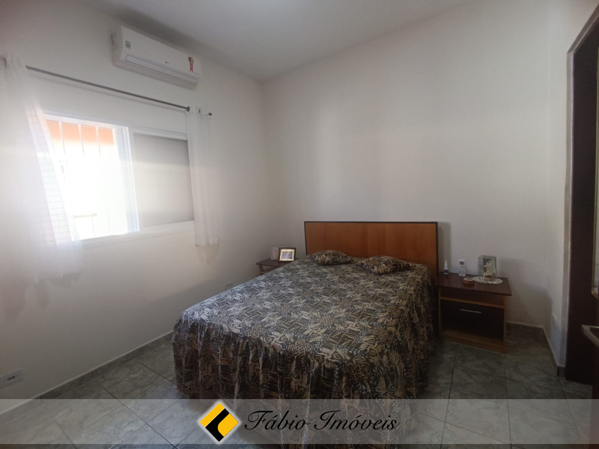 Casa com Piscina e mobiliada em Bairro Nobre! – Foto 17