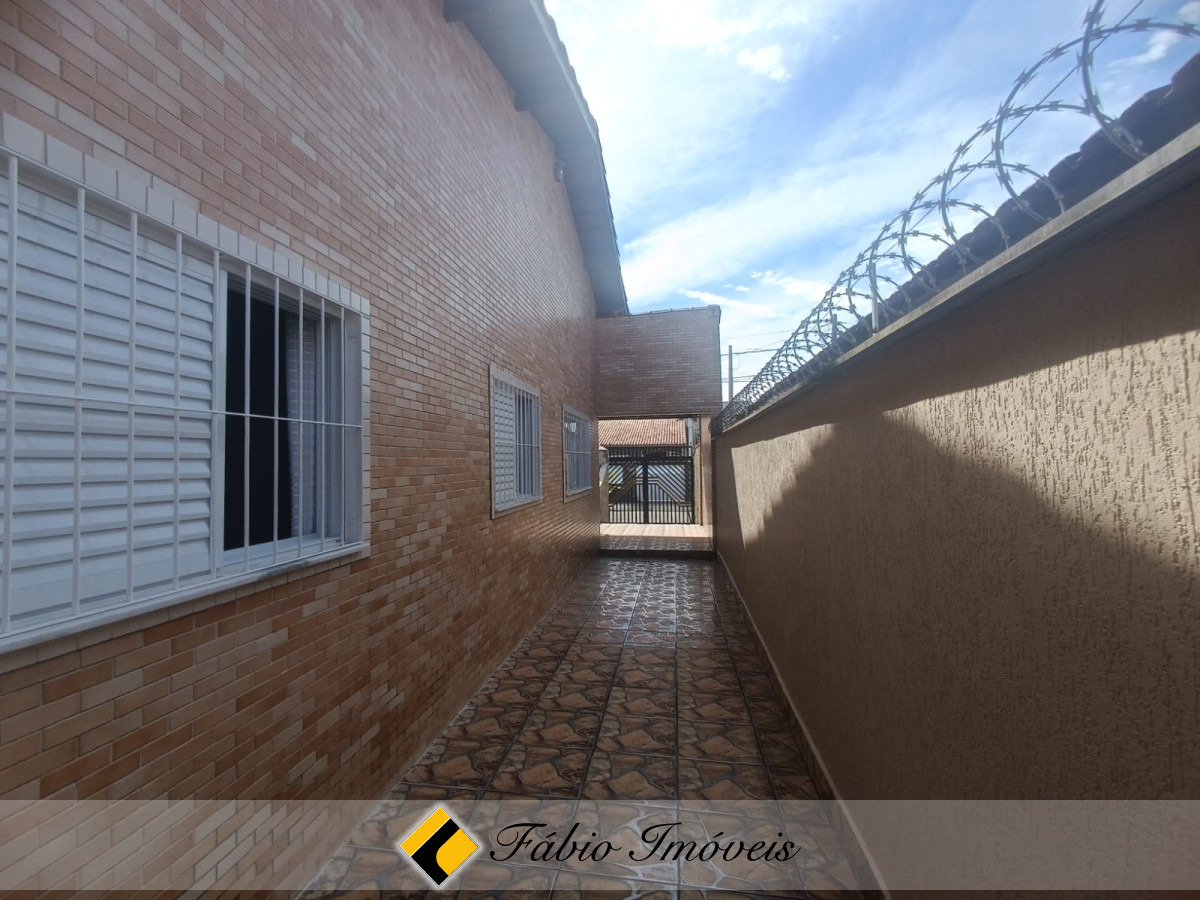 Casa com Piscina e mobiliada em Bairro Nobre! – Foto 21