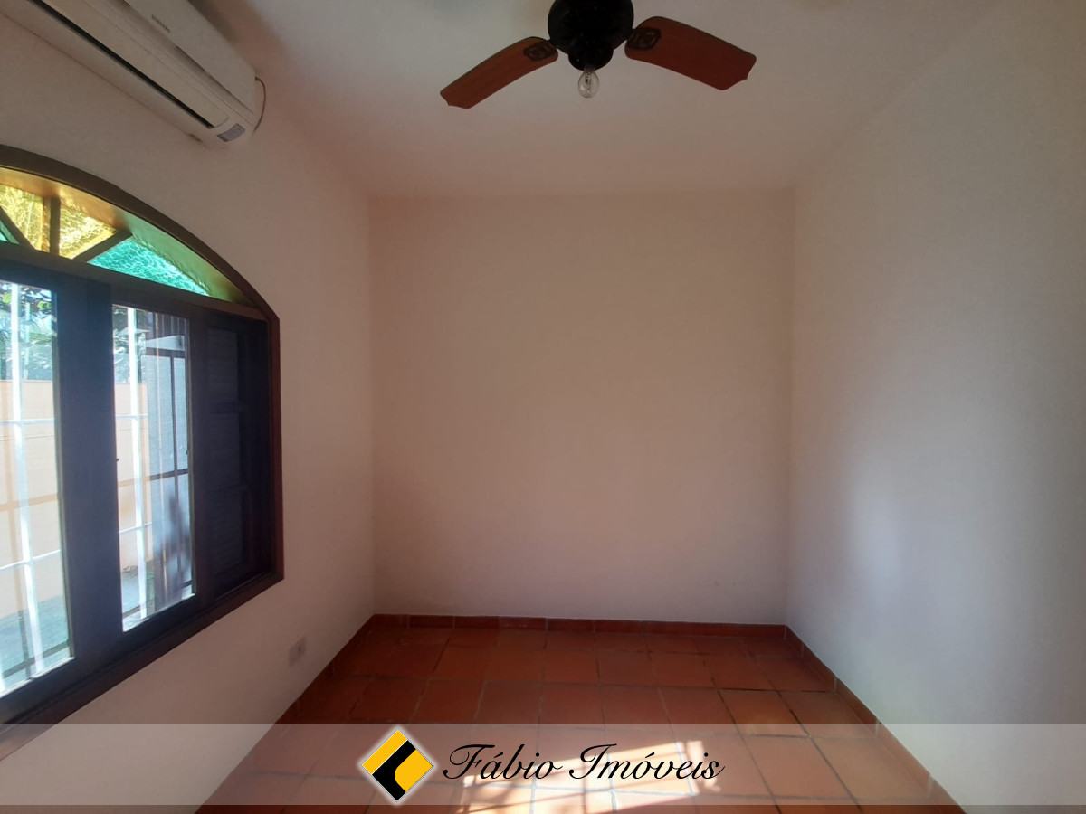 Casa térrea com piscina, próxima a praia!!! – Foto 22