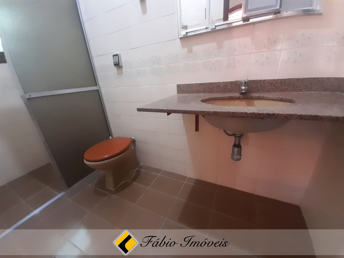 Casa térrea com piscina, próxima a praia!!! – Foto 23