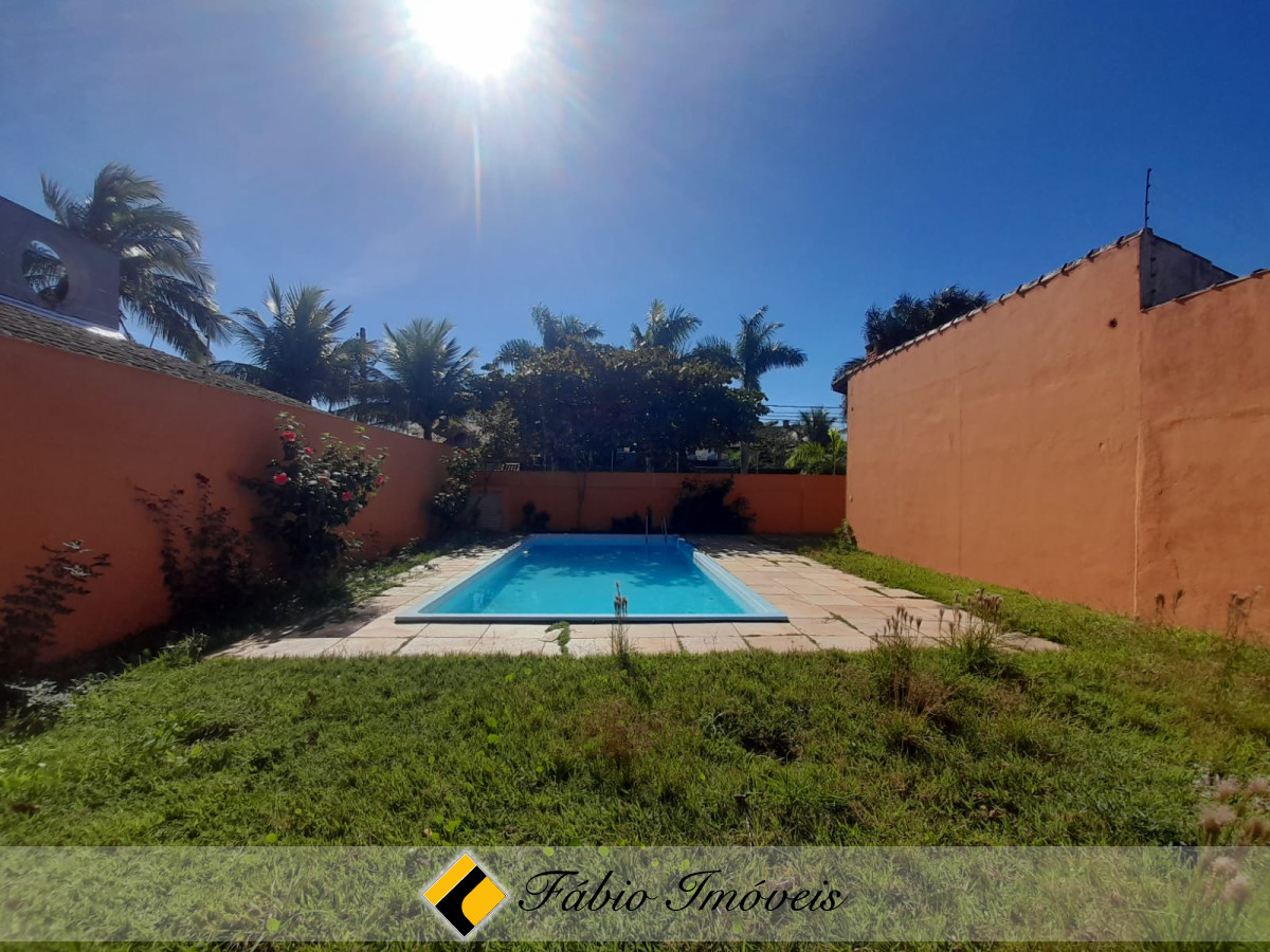 Casa térrea com piscina, próxima a praia!!! – Foto 42
