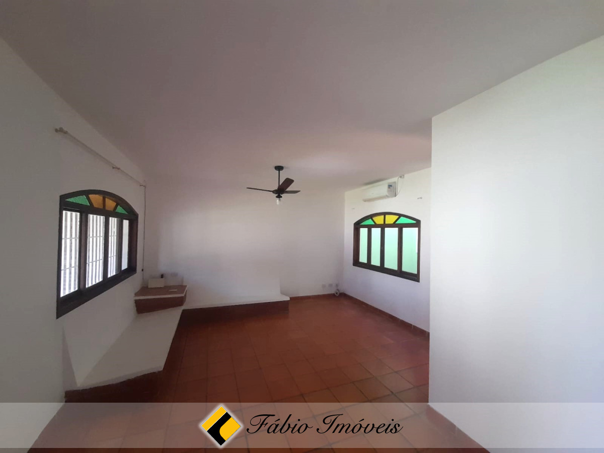Casa térrea com piscina, próxima a praia!!! – Foto 4