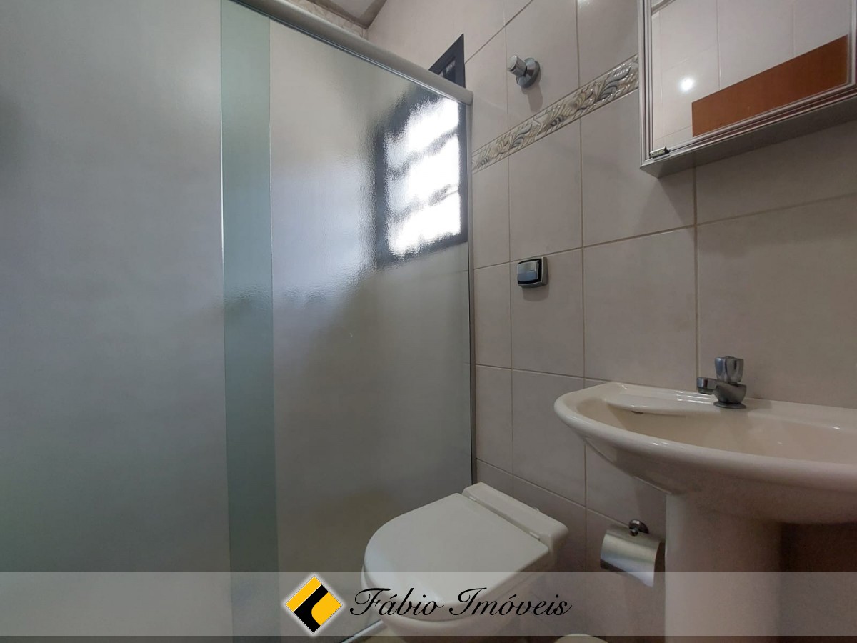 Sobrado aq 50 metros da praia!! – Foto 15