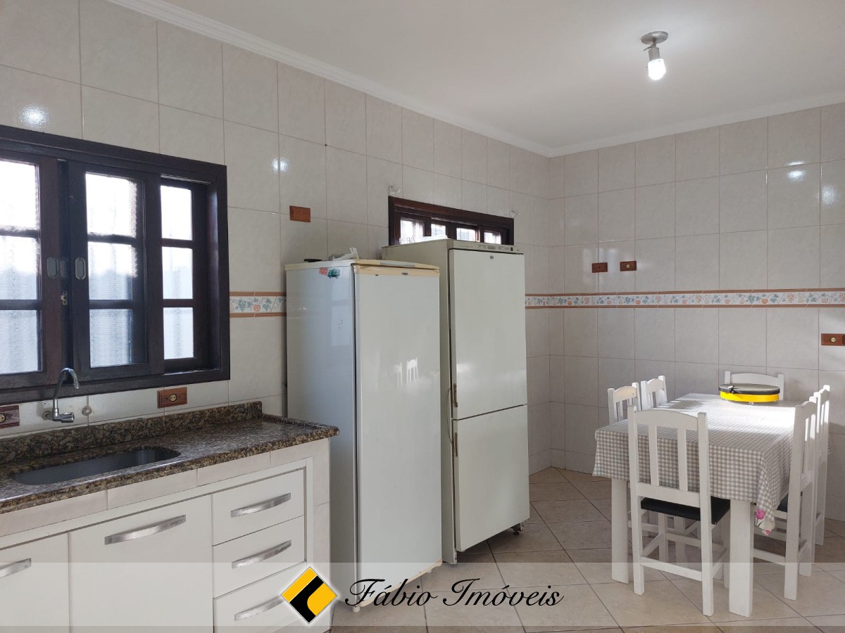 Sobrado aq 50 metros da praia!! – Foto 20