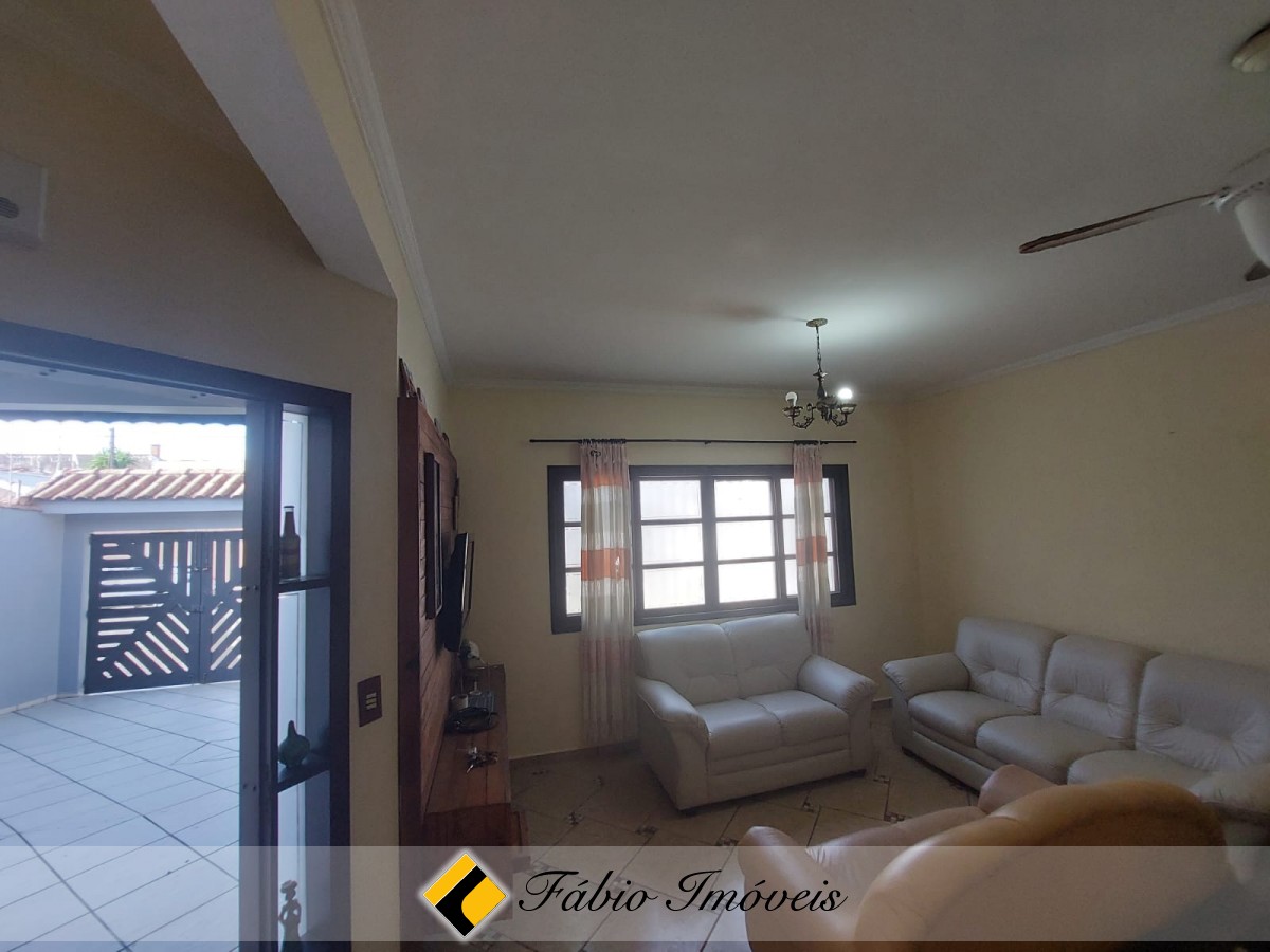 Sobrado aq 50 metros da praia!! – Foto 6