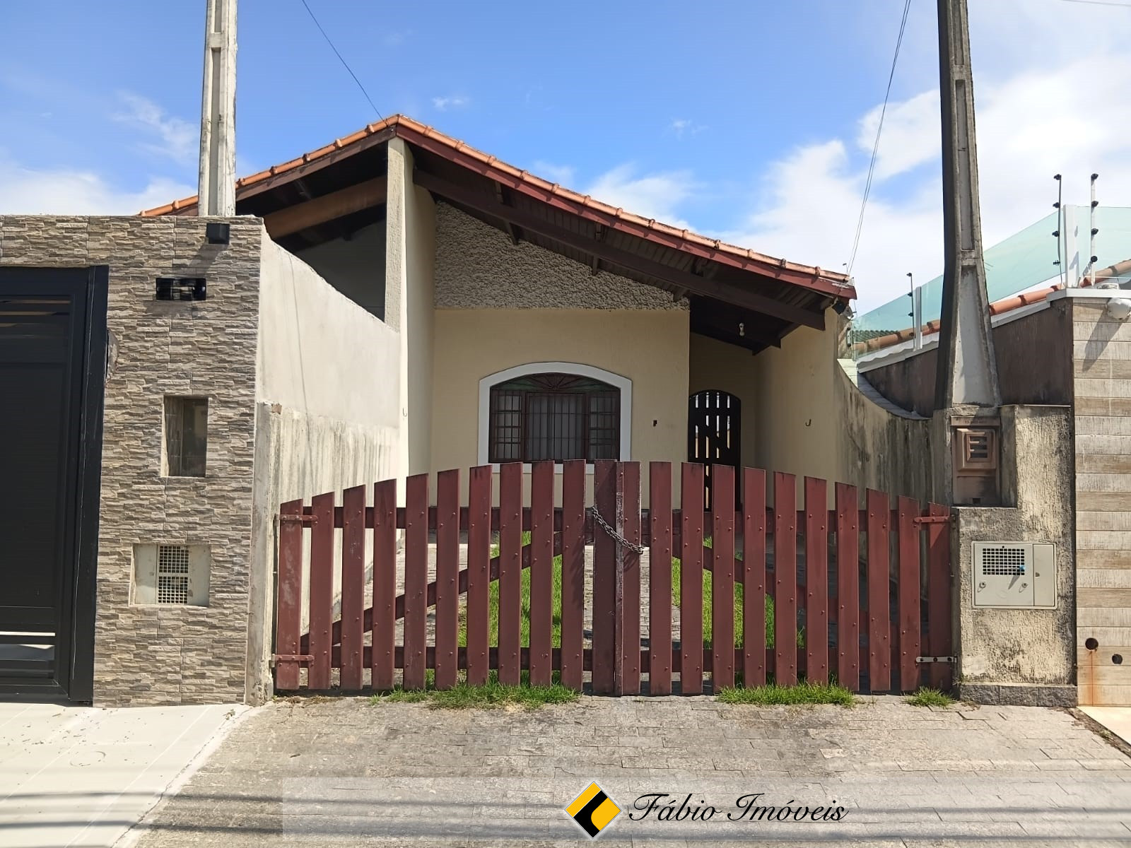 Casa geminada em excelente localização e valor!!!! – Foto 1