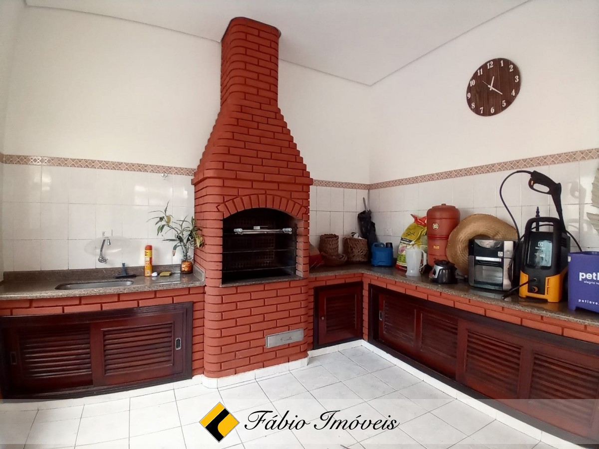 Sobrado com 4 dormitórios em 2 lotes. – Foto 32