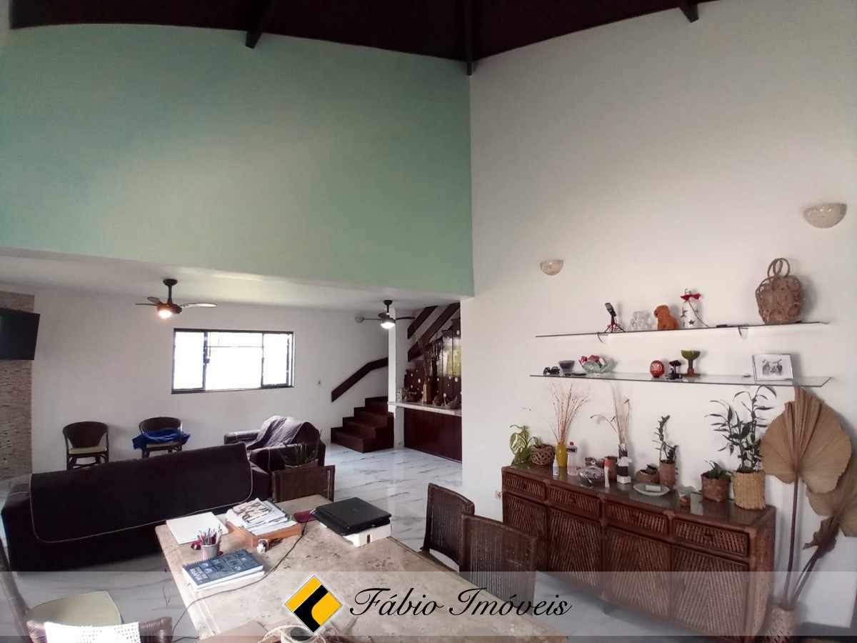 Sobrado com 4 dormitórios em 2 lotes. – Foto 20