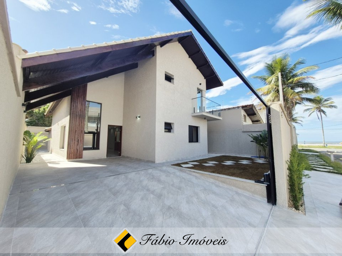 Sobrado em bairro nobre e apenas 40m do mar! – Foto 3