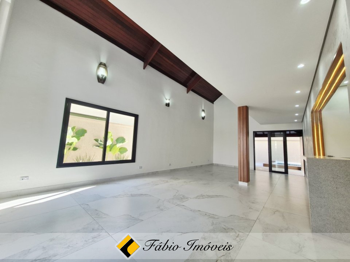 Sobrado em bairro nobre e apenas 40m do mar! – Foto 7