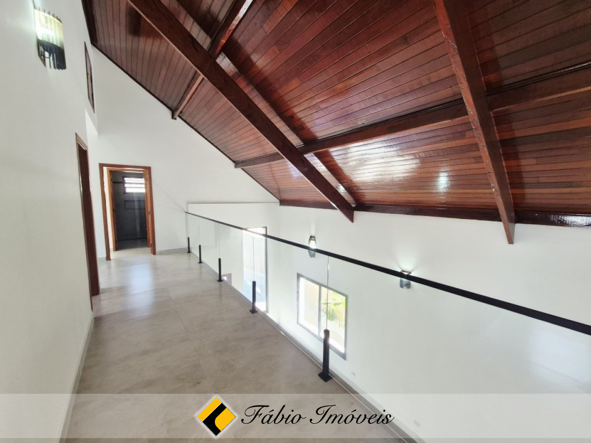 Sobrado em bairro nobre e apenas 40m do mar! – Foto 17
