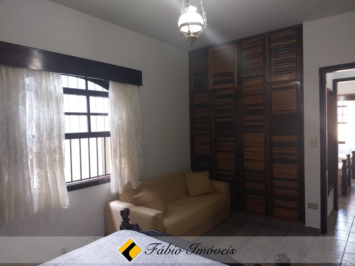 Casa em dois lotes, próxima a praia! – Foto 29