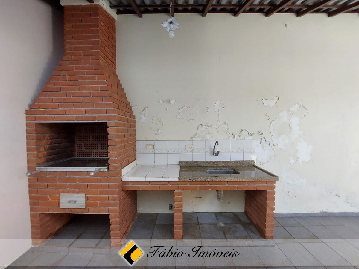 Casa em dois lotes, próxima a praia! – Foto 39