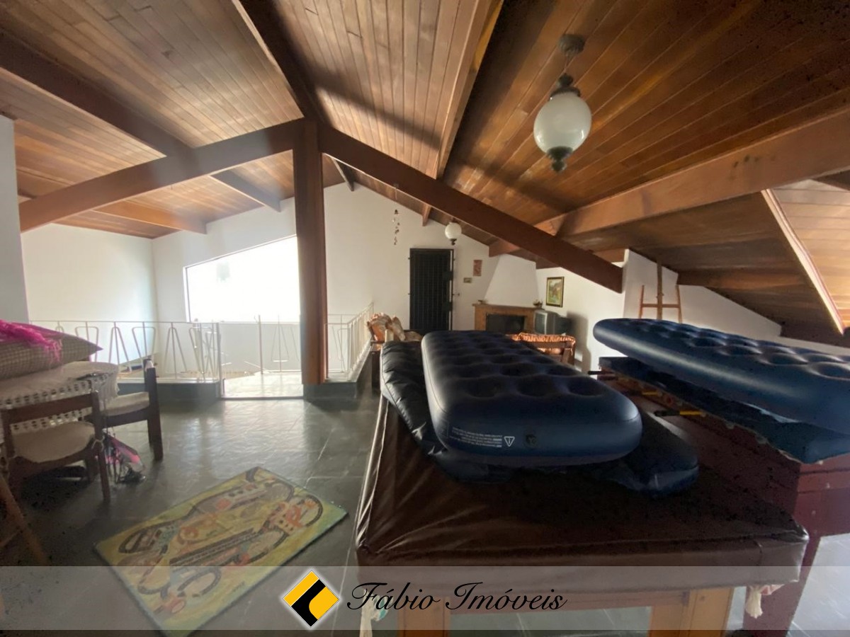 Sobrado a 60 metros da praia!! – Foto 17