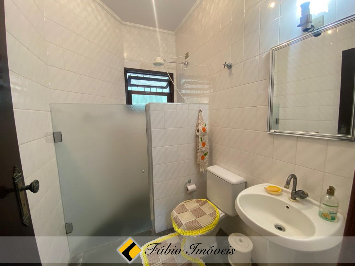 Sobrado a 60 metros da praia!! – Foto 12