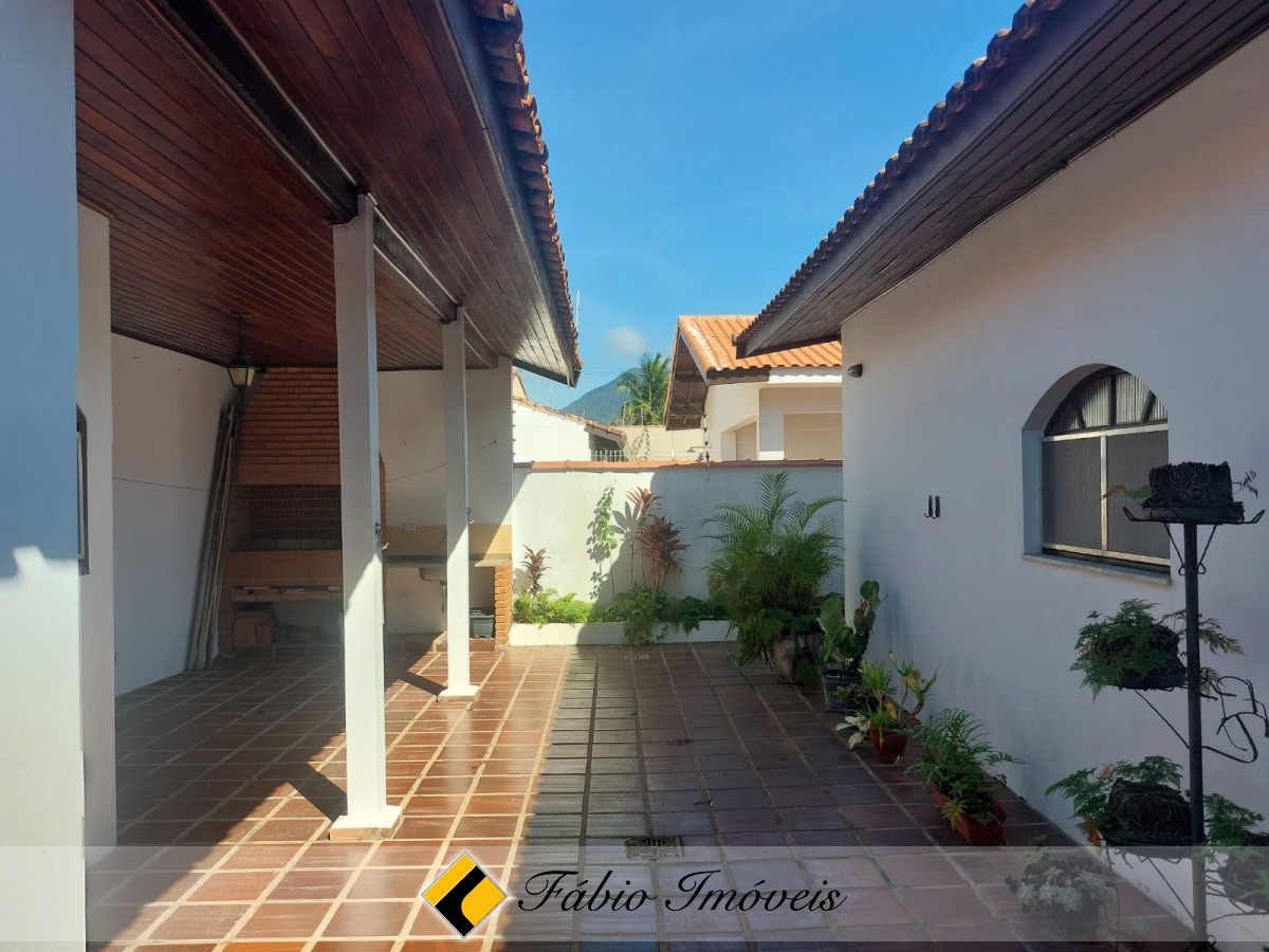 Casa em ótimo bairro e proximidade da praia!! – Foto 37