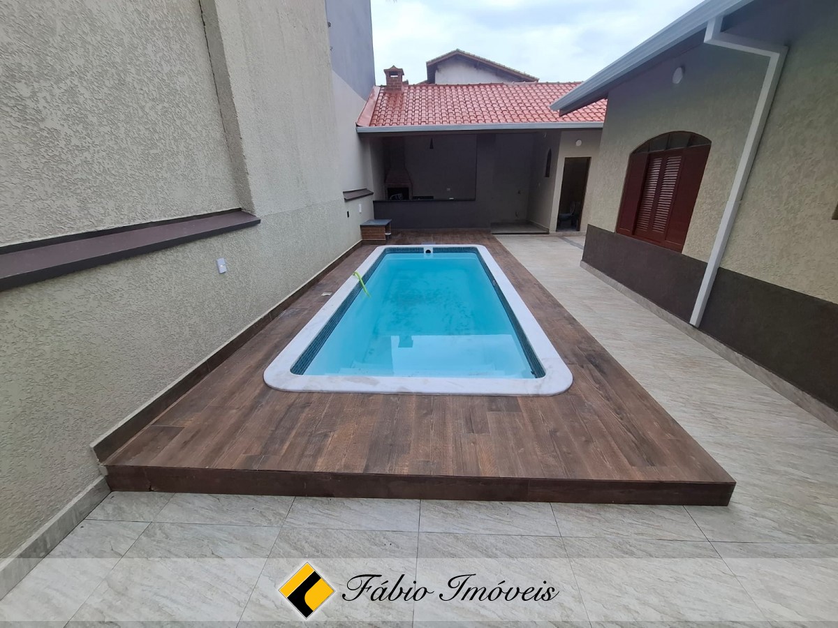 Casa com piscina a 40 metros da praia!! – Foto 7