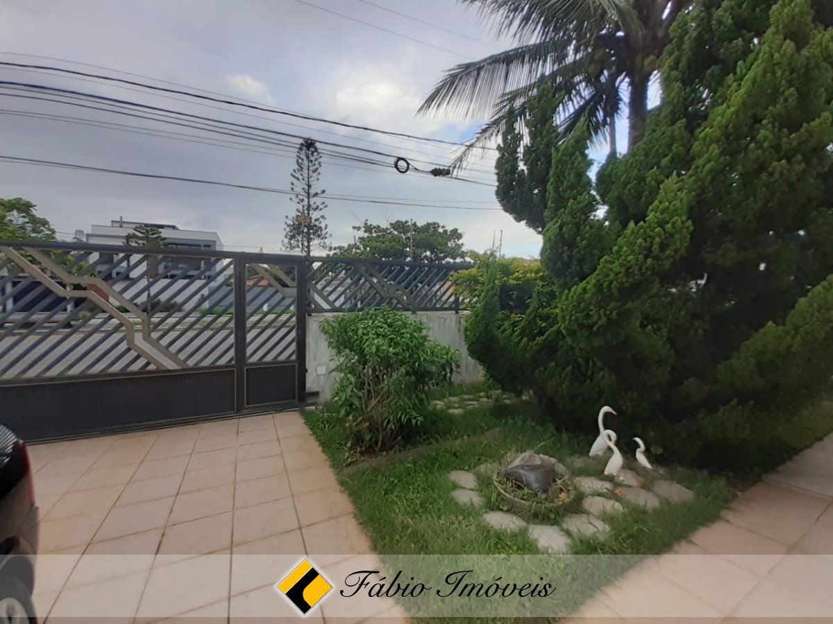 Casa térrea a apenas 90m do mar! – Foto 16