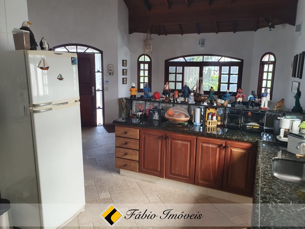 Casa térrea a apenas 90m do mar! – Foto 11