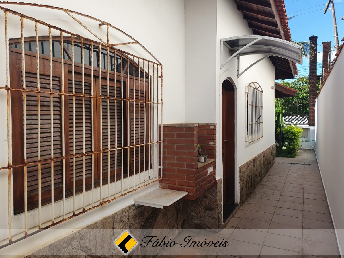 Casa térrea a apenas 90m do mar! – Foto 8