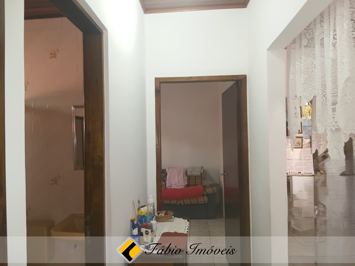 Casa em excelente localização! – Foto 31