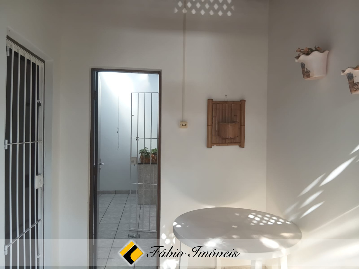 Casa em excelente localização! – Foto 13