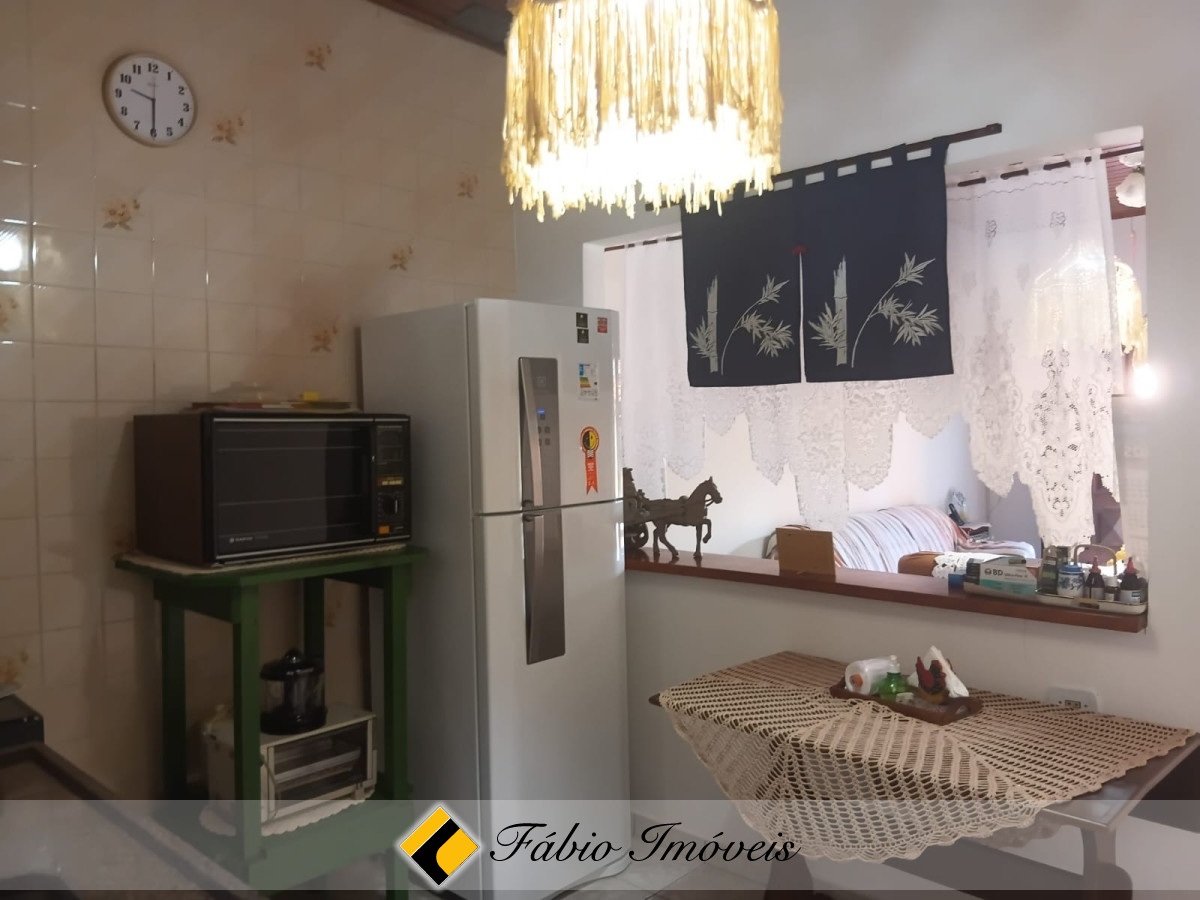 Casa em excelente localização! – Foto 24
