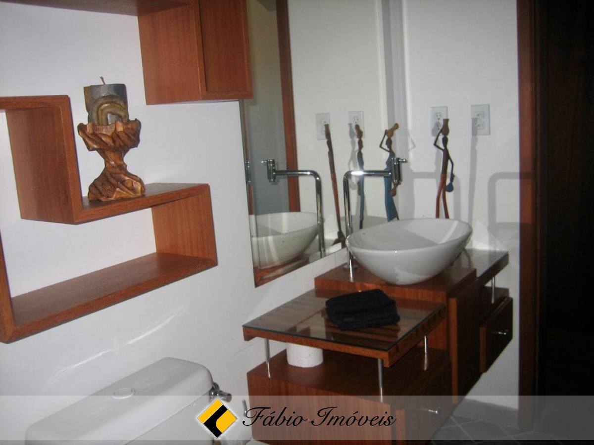 Belíssimo sobrado muito bem conservado! – Foto 14