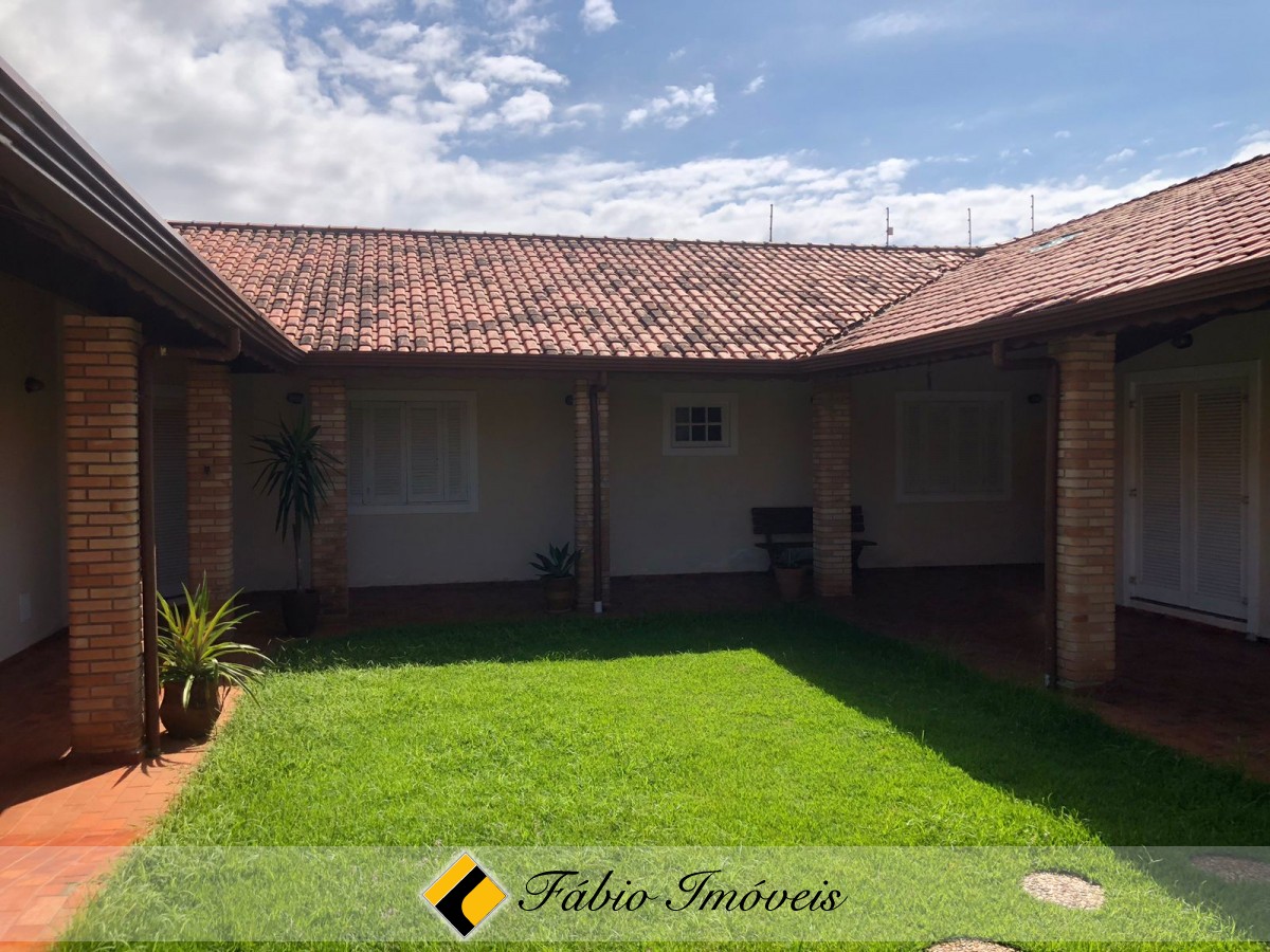 Casa em dois lotes a apenas 150m da praia! – Foto 36