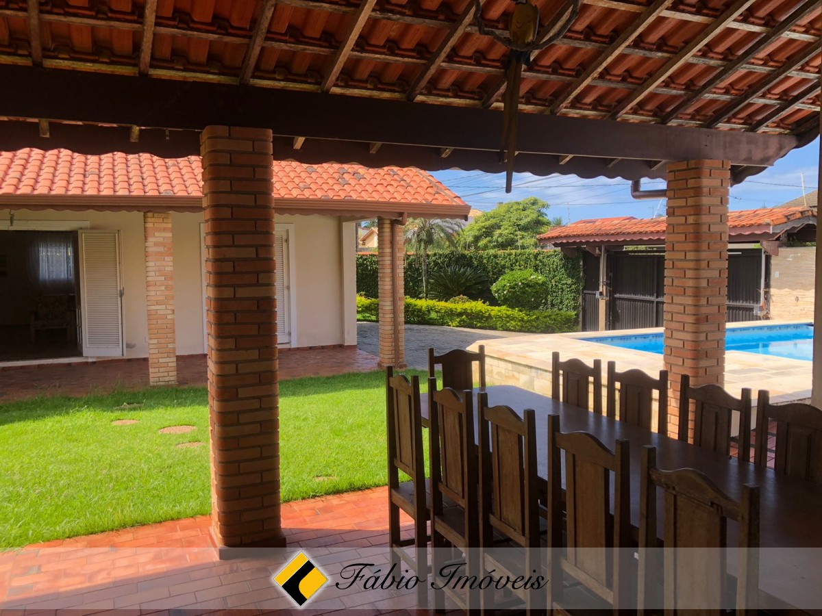 Casa em dois lotes a apenas 150m da praia! – Foto 32