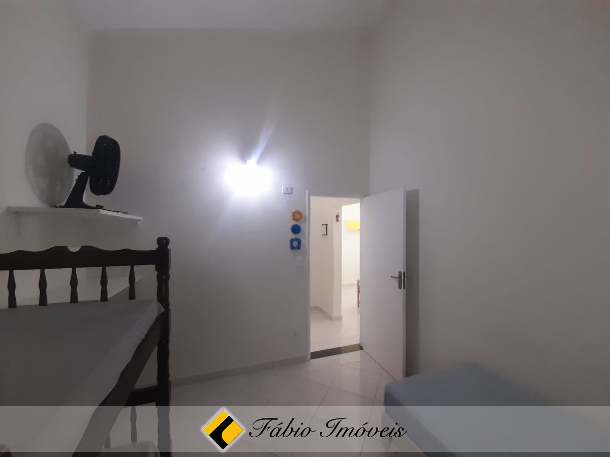 Casa com piscina a 100 metros da praia!! – Foto 15