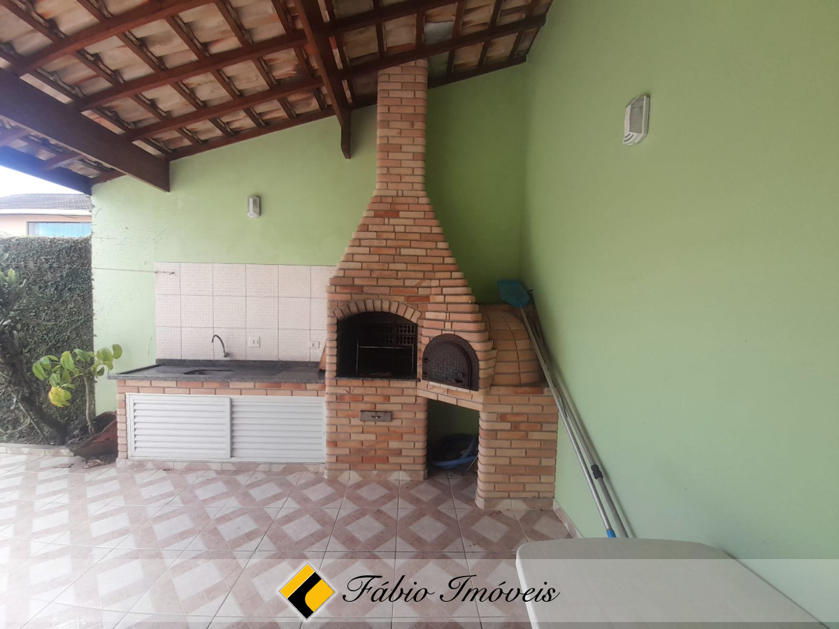 Casa com piscina a 100 metros da praia!! – Foto 8
