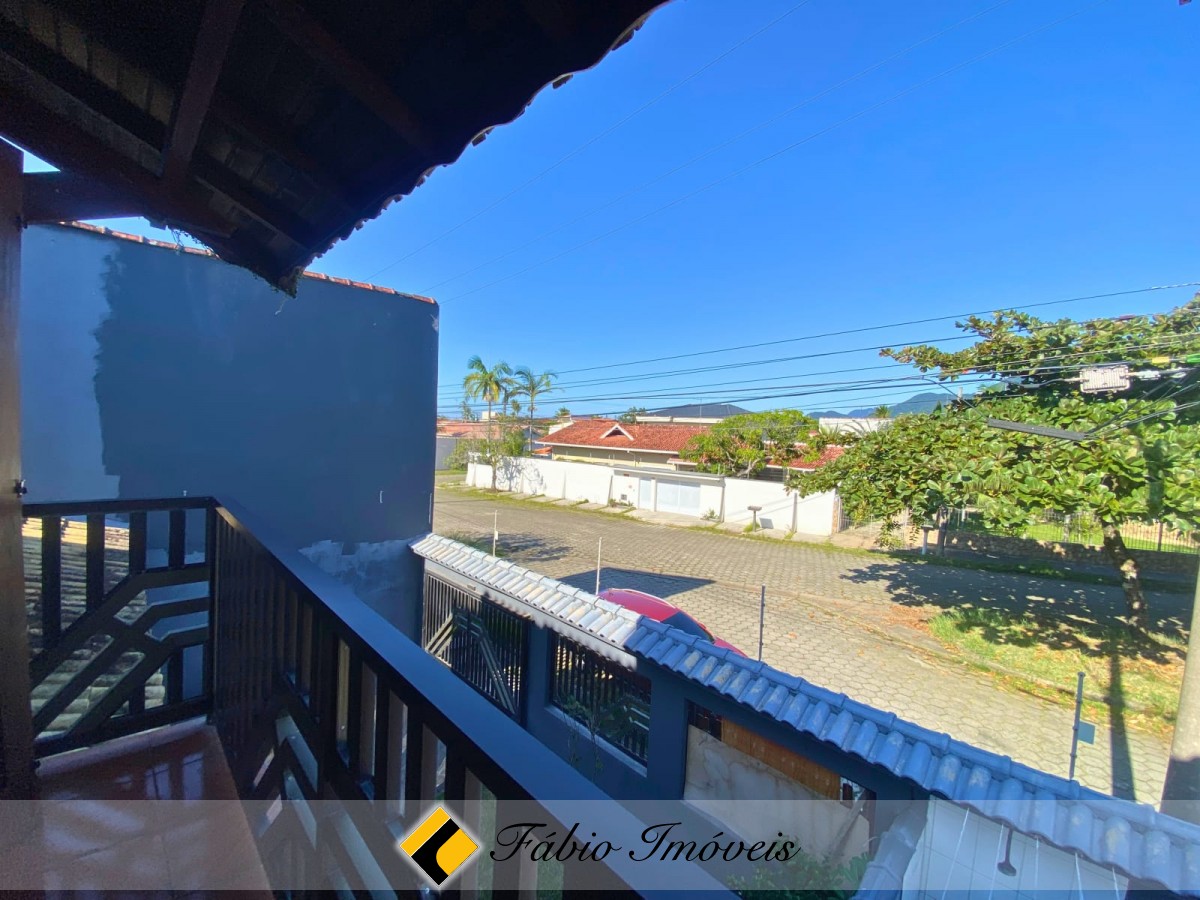 Sobrado em excelente localização na região central de Peruíbe!! – Foto 16