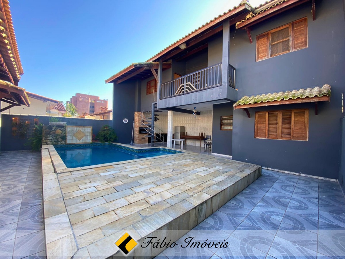 Sobrado em excelente localização na região central de Peruíbe!! – Foto 30