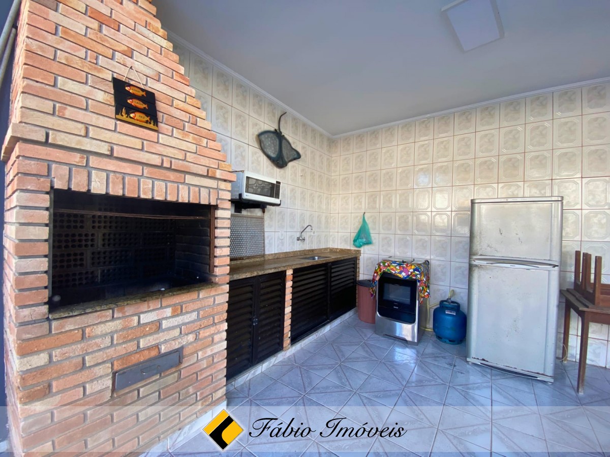 Sobrado em excelente localização na região central de Peruíbe!! – Foto 32