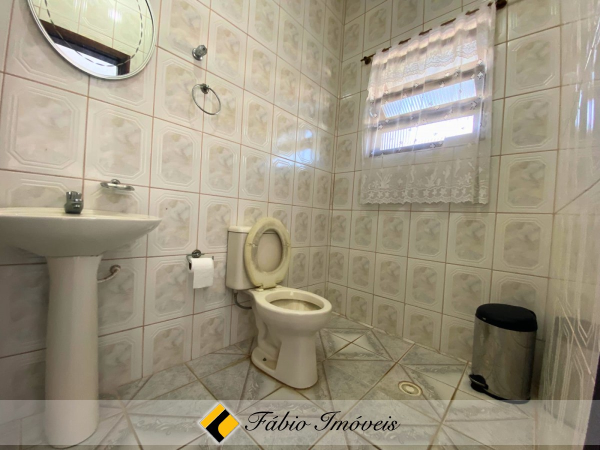 Sobrado em excelente localização na região central de Peruíbe!! – Foto 33