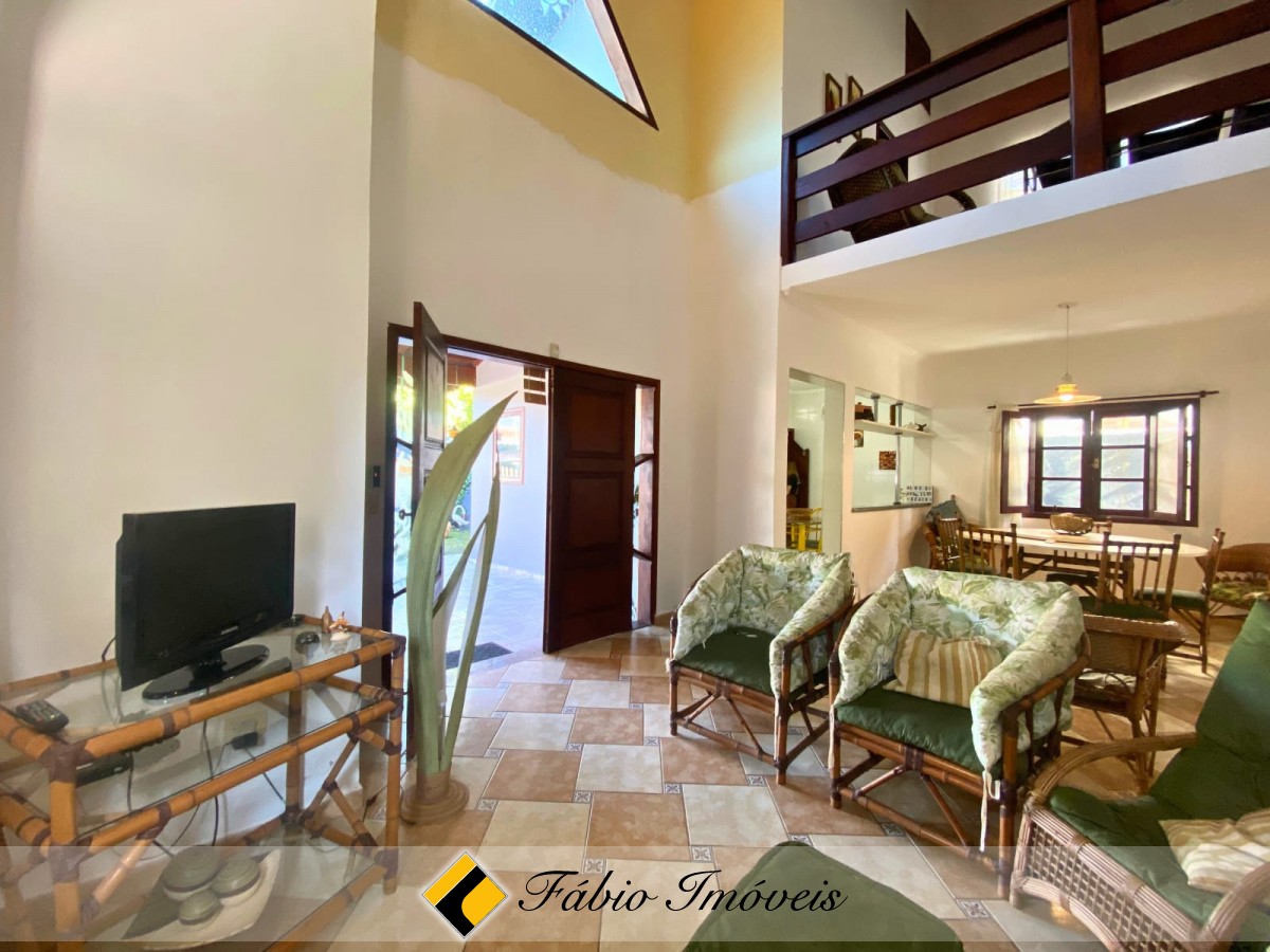 Sobrado em excelente localização na região central de Peruíbe!! – Foto 6