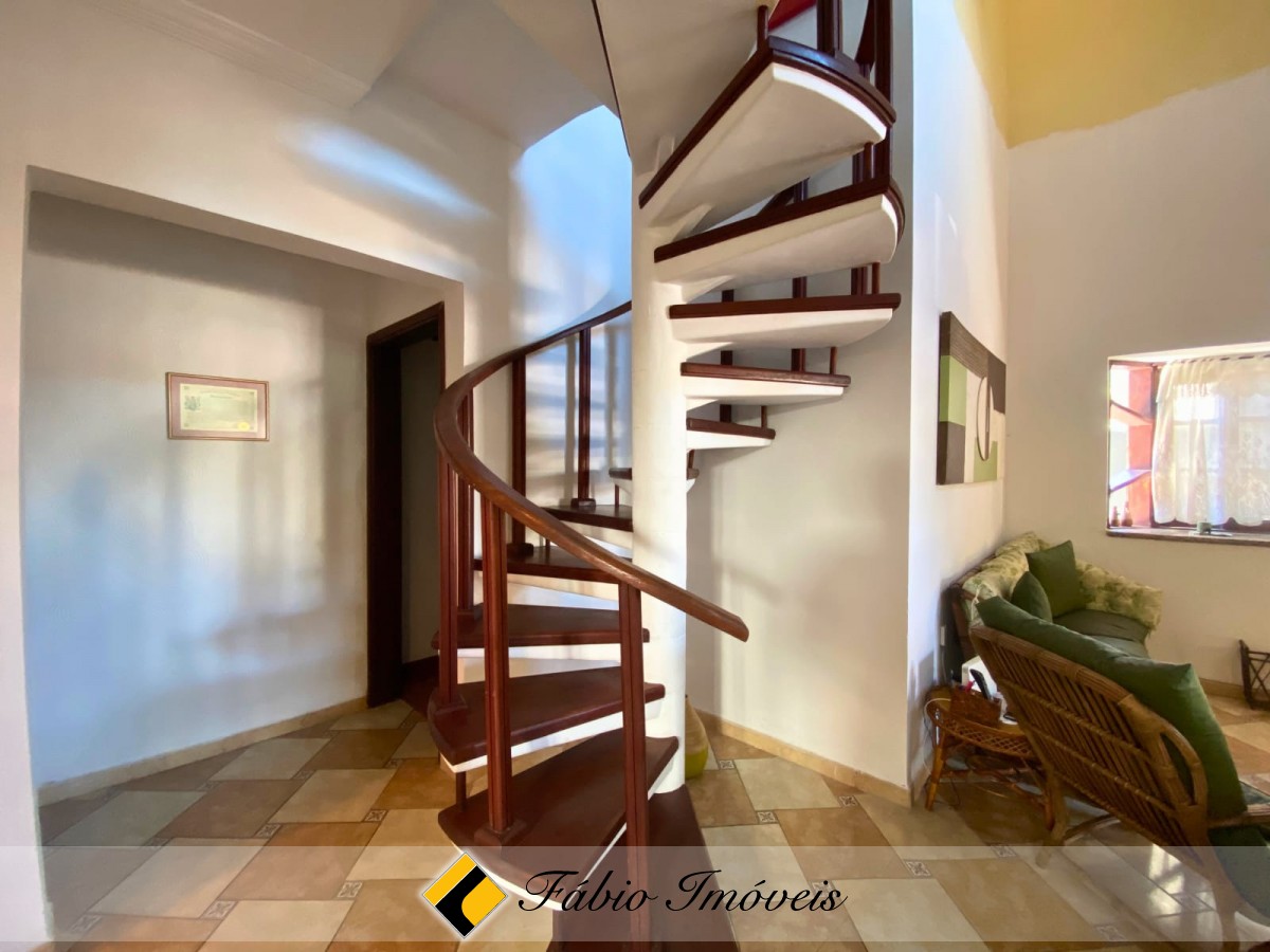 Sobrado em excelente localização na região central de Peruíbe!! – Foto 8