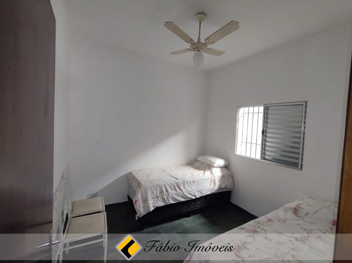 Casa em excelente localização. – Foto 21