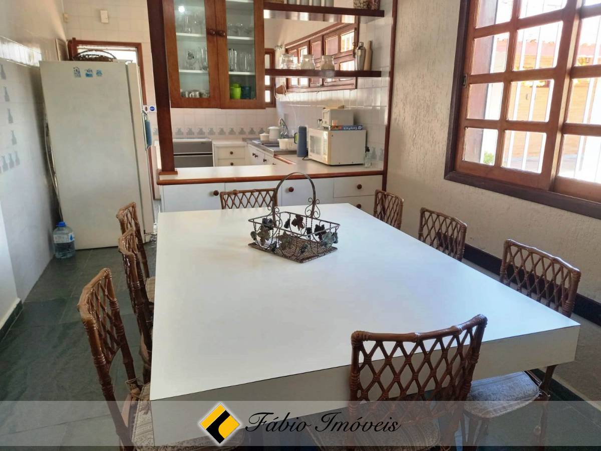 Casa em dois lotes  e com piscina! – Foto 25