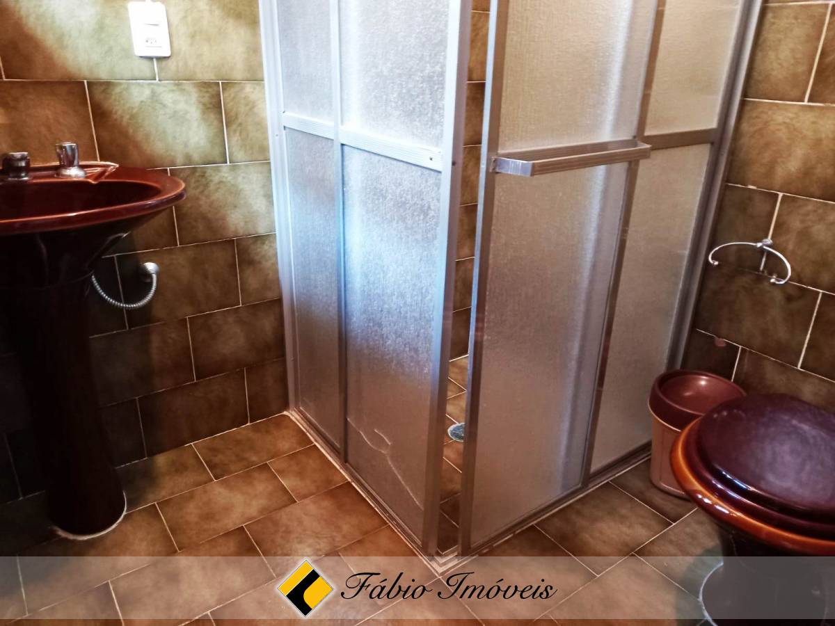 Casa em dois lotes  e com piscina! – Foto 16