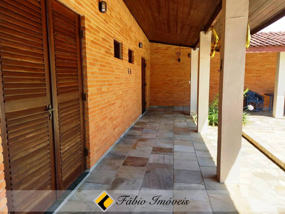 Casa em dois lotes  e com piscina! – Foto 3