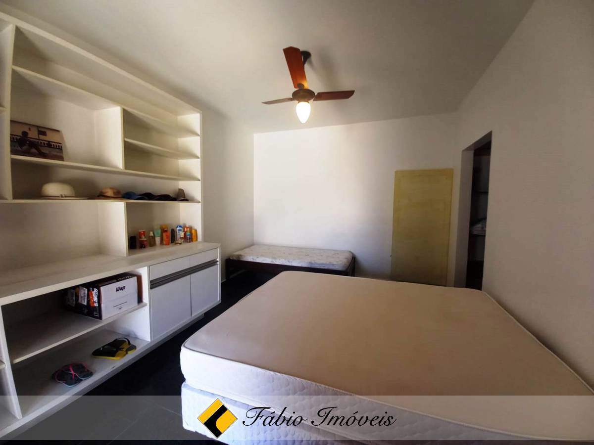 Casa em dois lotes  e com piscina! – Foto 6