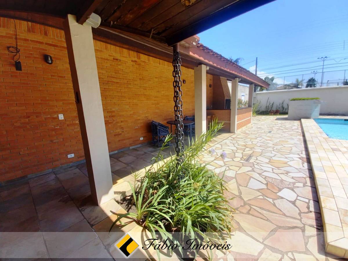 Casa em dois lotes  e com piscina! – Foto 9