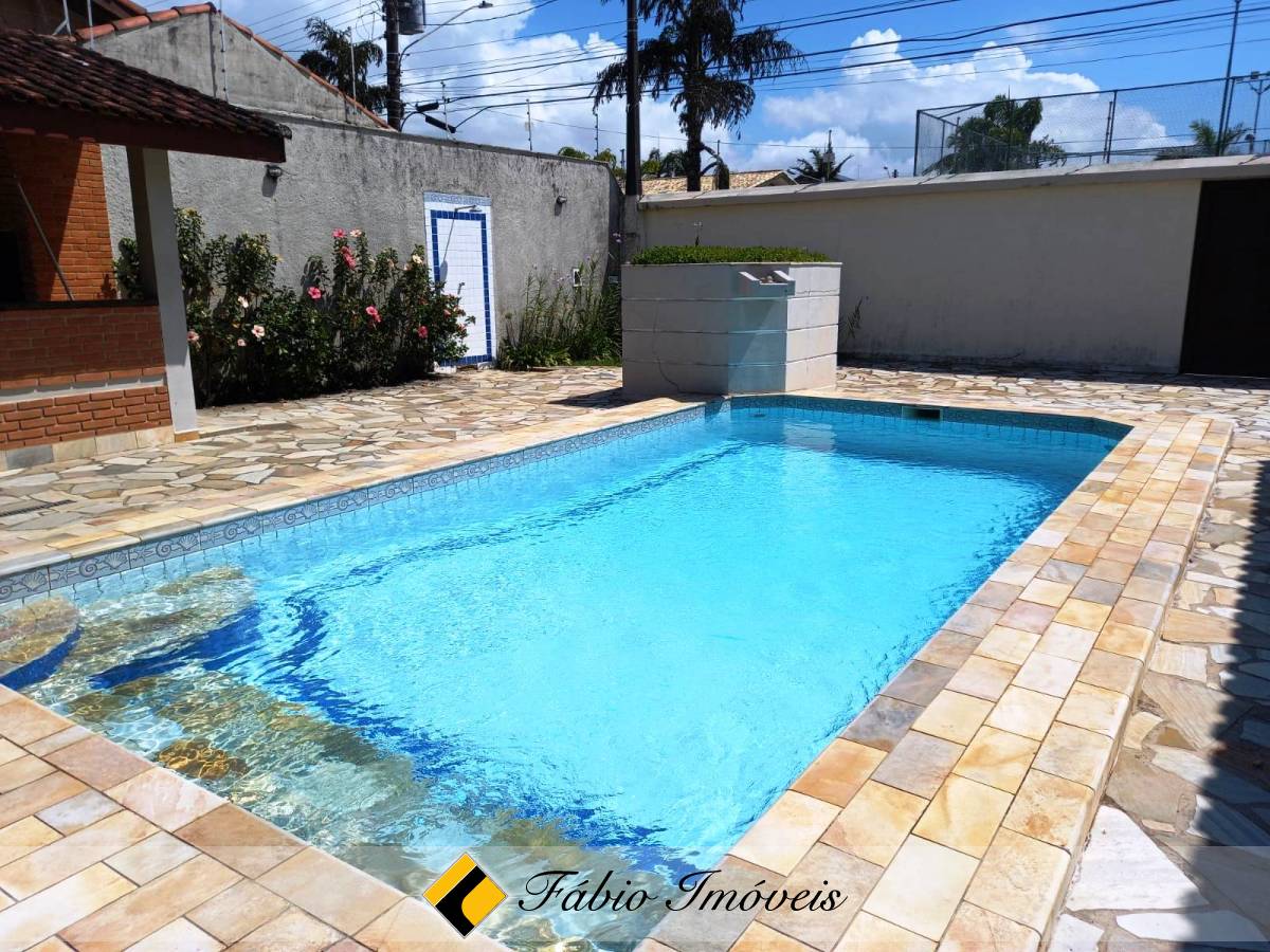 Casa em dois lotes  e com piscina! – Foto 30