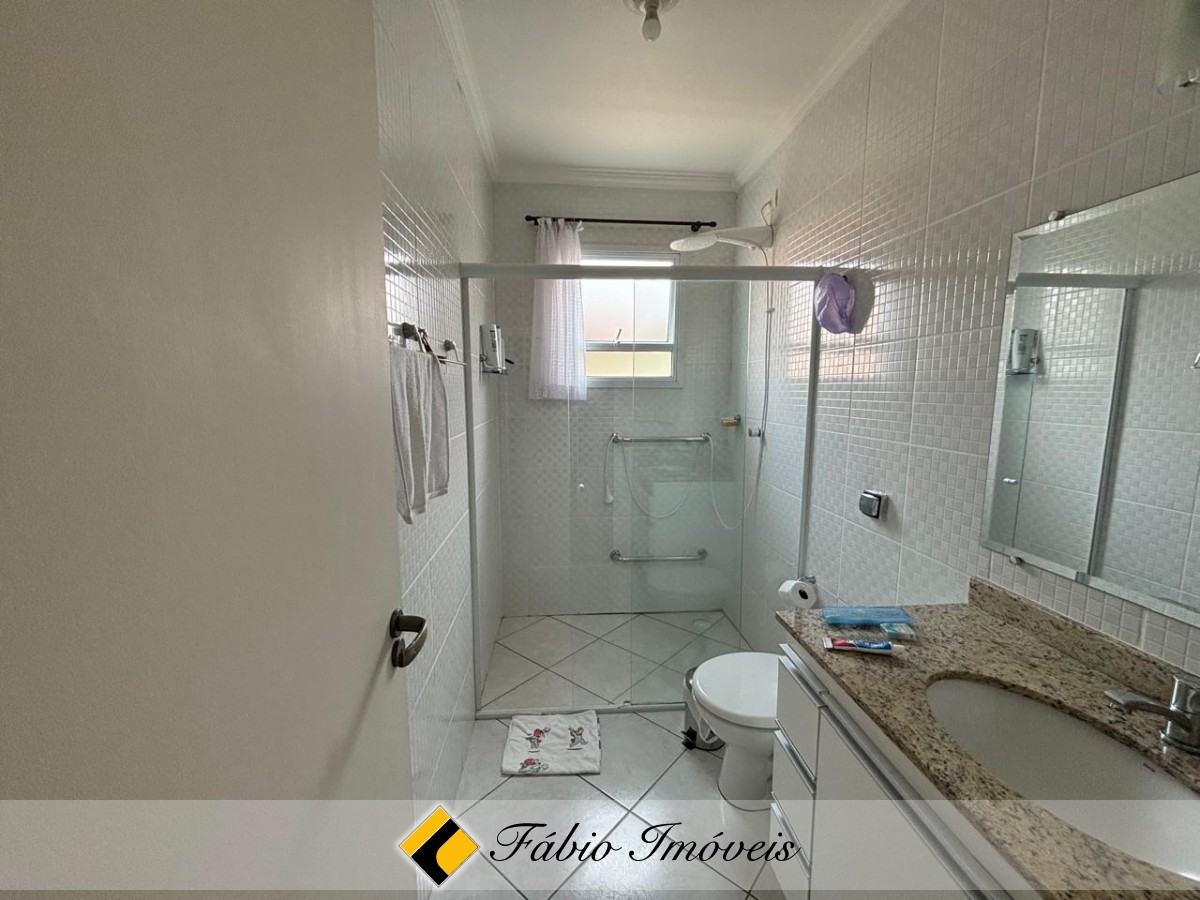 Sobrado em bairro na região central! – Foto 15